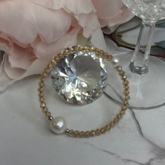 6-11mm White Cultured Freshwater Pearl Crystal Stainless Steel Wire Bracelet - Picture 3 of 6